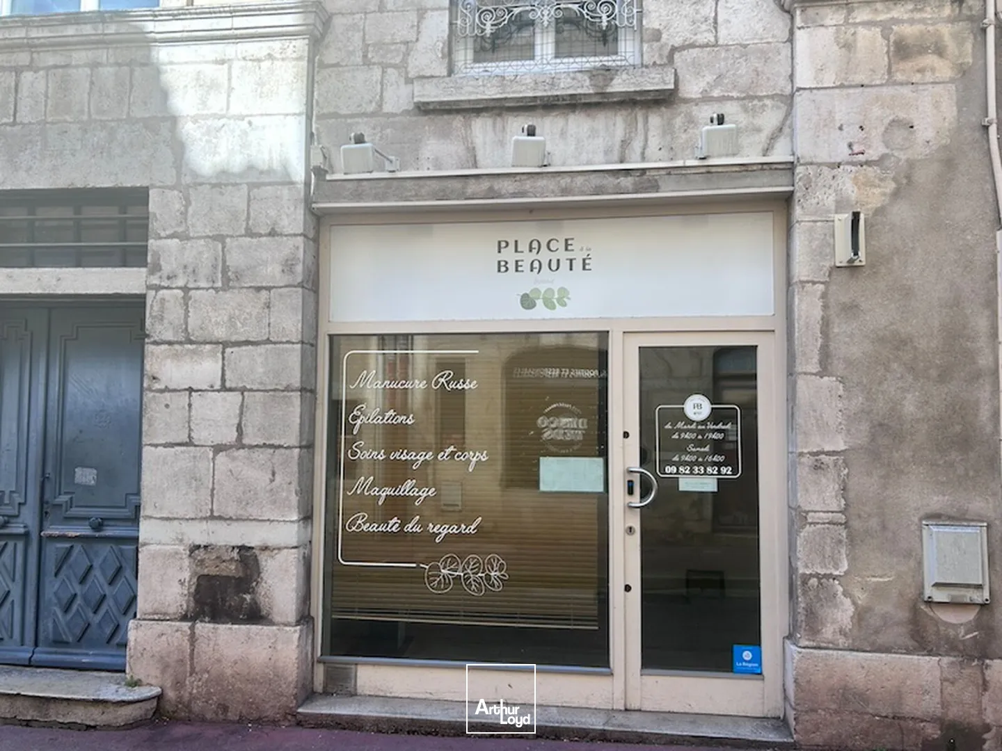 Locaux commerciaux - Location - BOURG EN BRESSE - 01000 - 50-50 - 7725830