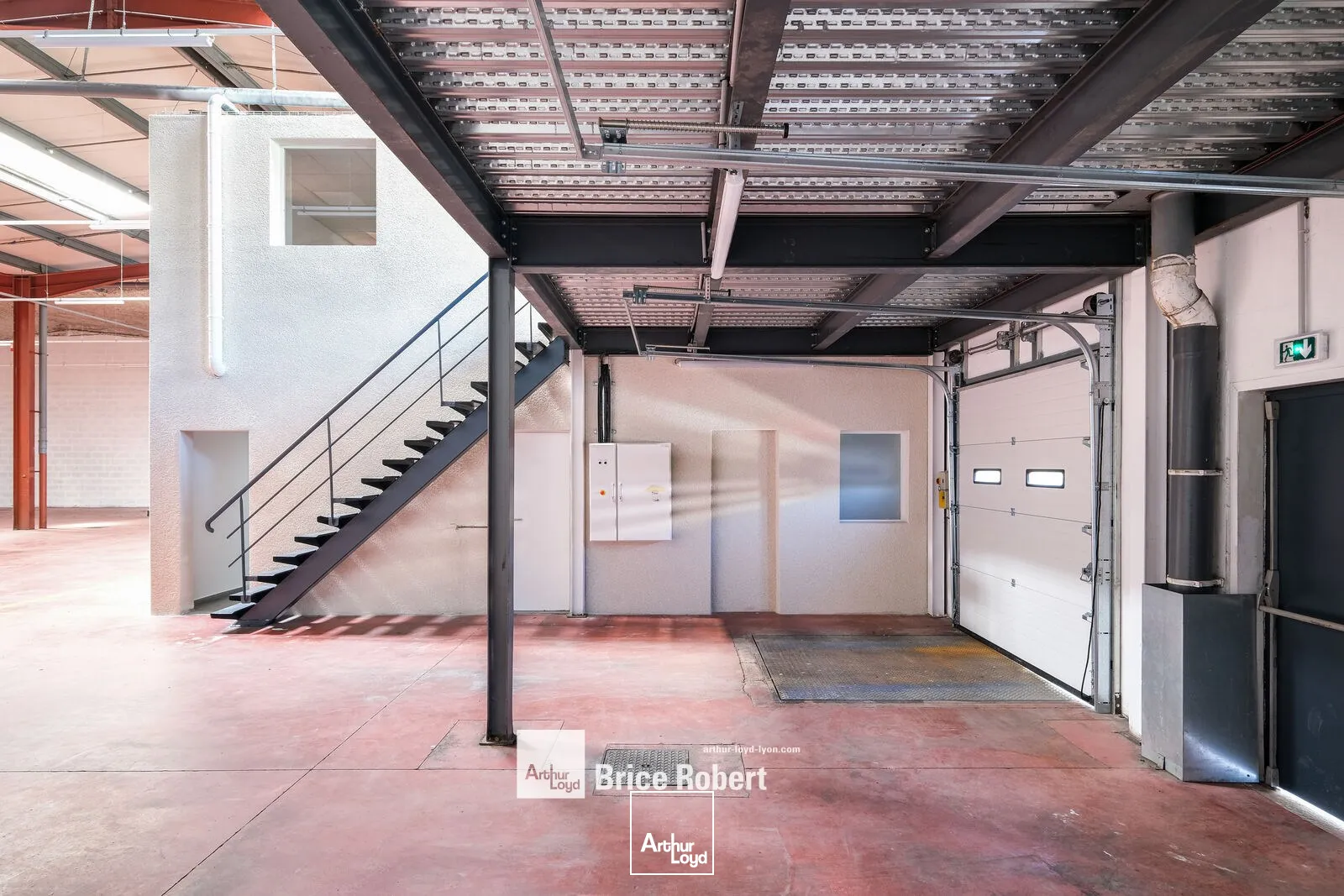 Locaux d'activité & Entrepôts - Location - CORBAS - 69960 - 1247-6034 - 7726000