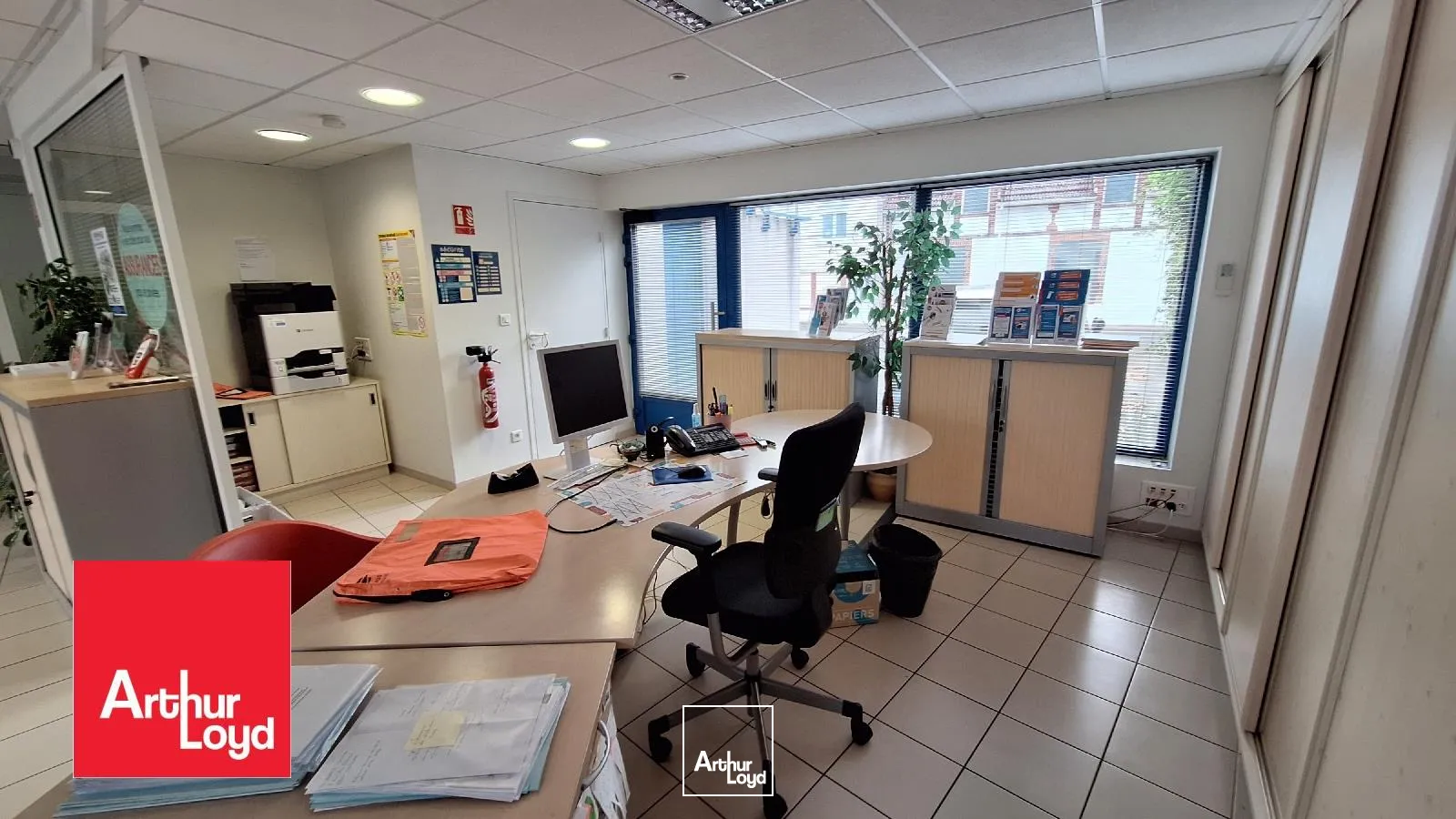 Locaux commerciaux - Location - LUISANT - 28600 - 102-102 - 7726175