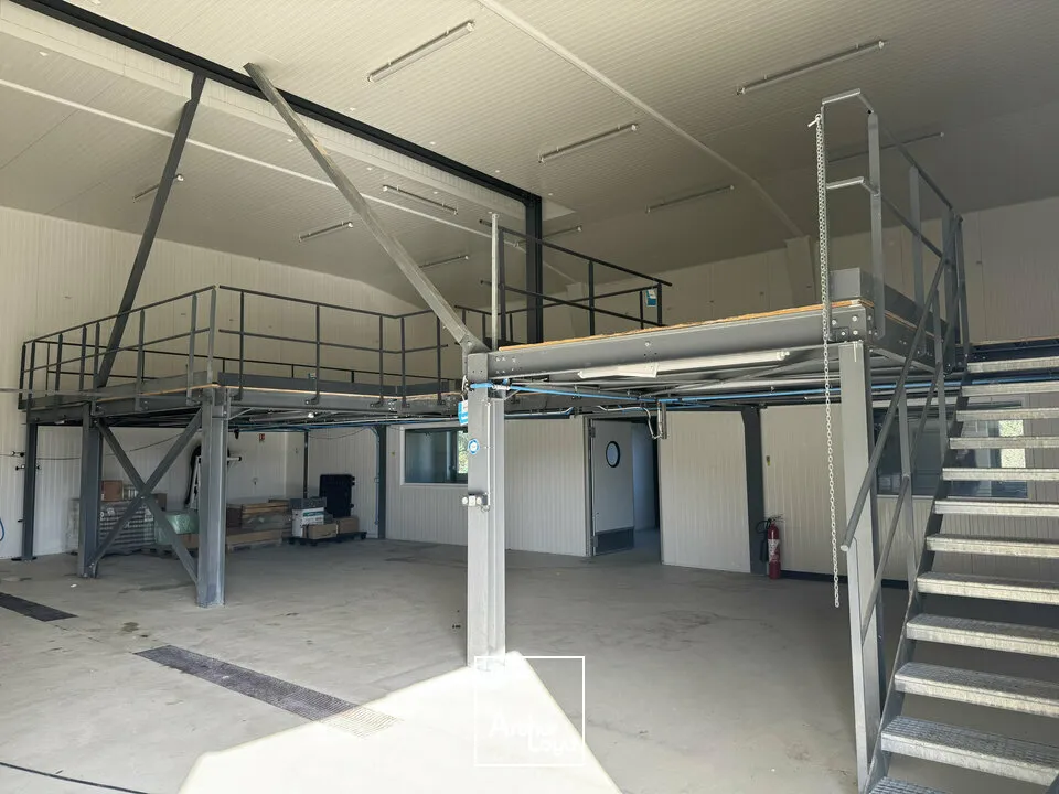 Locaux d'activité & Entrepôts - Location - MONTEUX - 84170 - 500-500 - 7726215