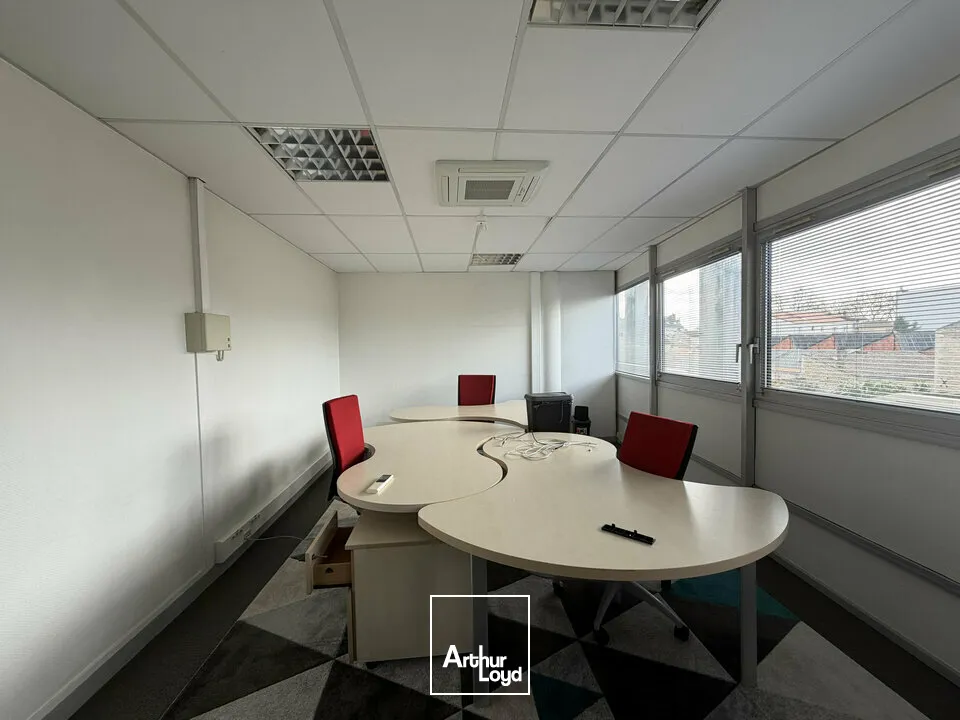 Bureaux - Location - NIORT - 79000 - 75.73-75.73 - 7726277