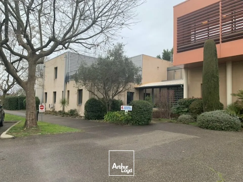 Bureaux - Vente - CHÂTEAURENARD - 13160 - 975-975 - 7726342