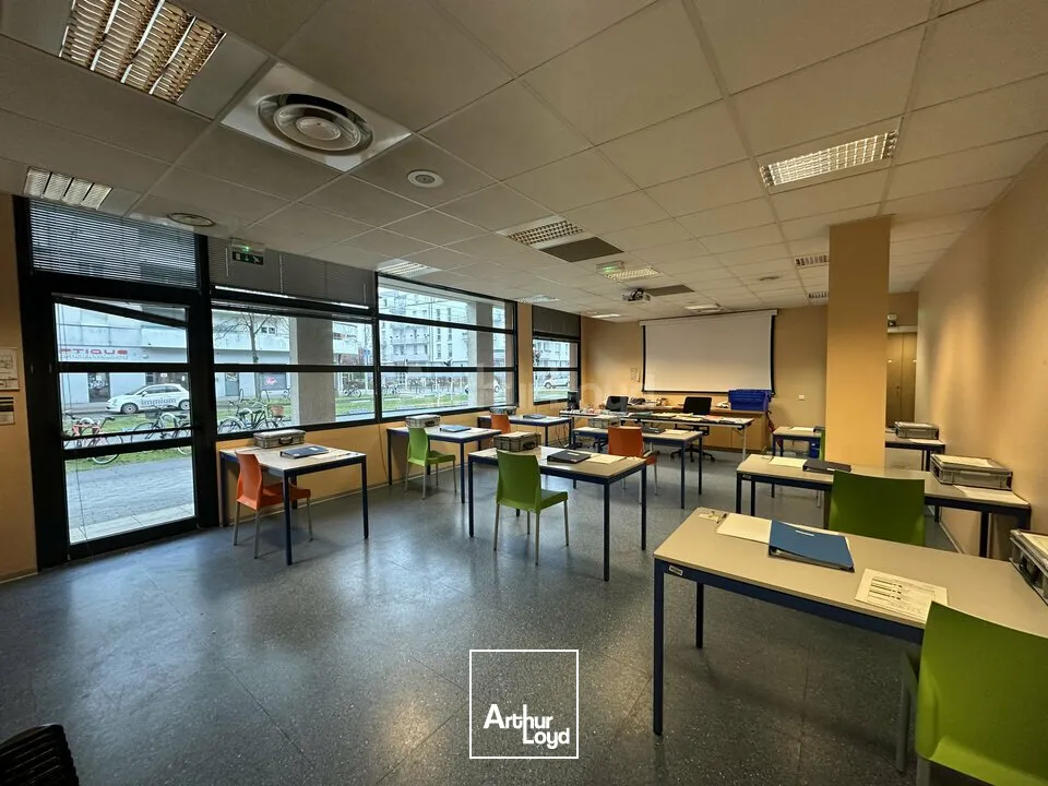 Locaux commerciaux - Location - STRASBOURG - 67200 - 864.7-864.7 - 7726395