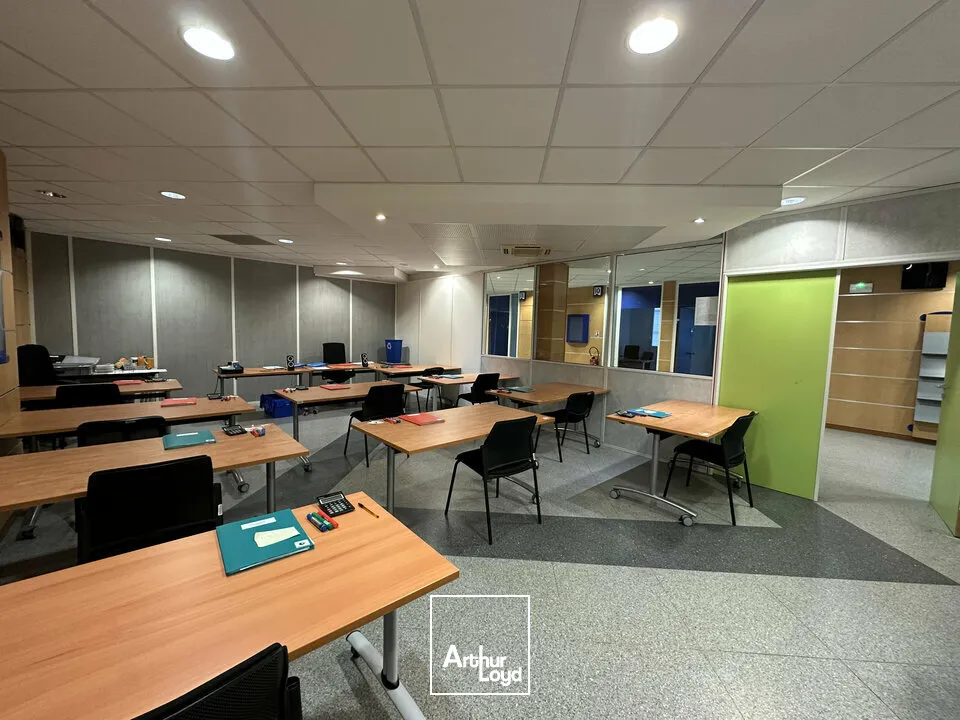 Locaux commerciaux - Location - STRASBOURG - 67200 - 864.7-864.7 - 7726404