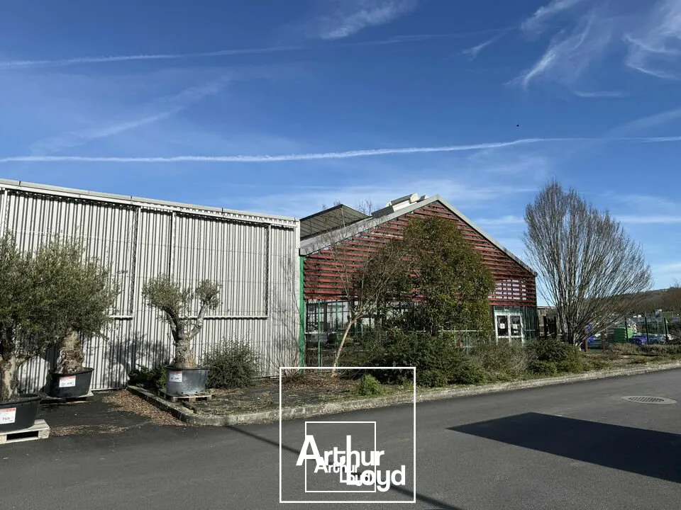 Locaux commerciaux - Vente - TERRASSON LAVILLEDIEU - 24120 - 3500-3500 - 7726458