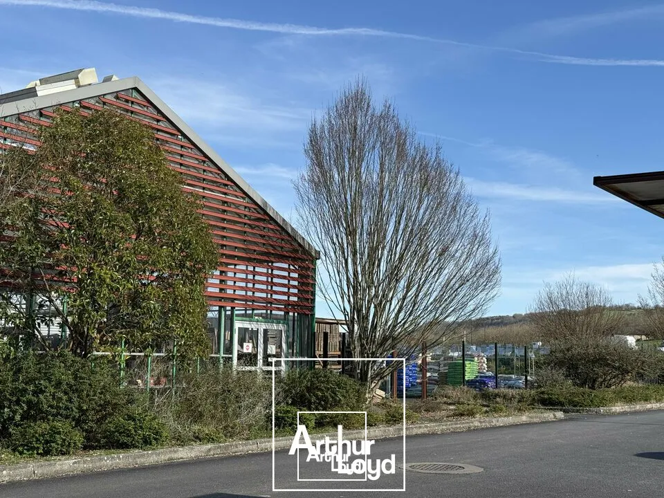 Locaux commerciaux - Vente - TERRASSON LAVILLEDIEU - 24120 - 3500-3500 - 7726457