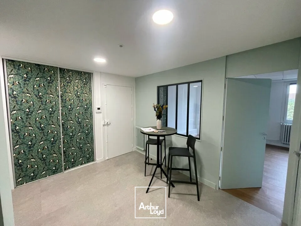 Bureaux - Location - LA ROCHE SUR YON - 85000 - 22.33-22.33 - 7726493