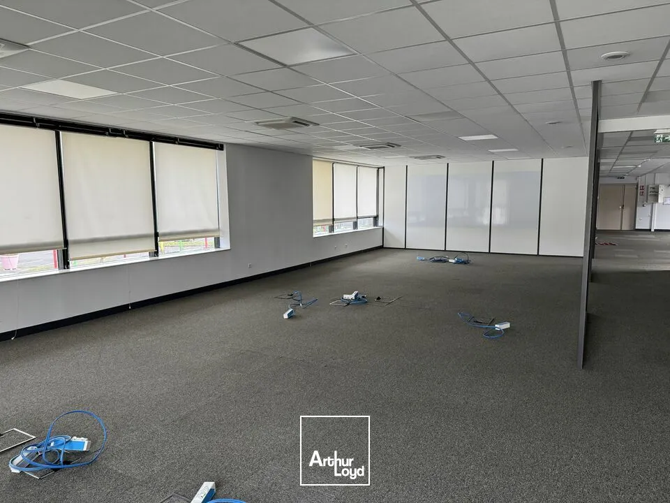 Bureaux - Location - TOURS - 37200 - 892-892 - 7726548