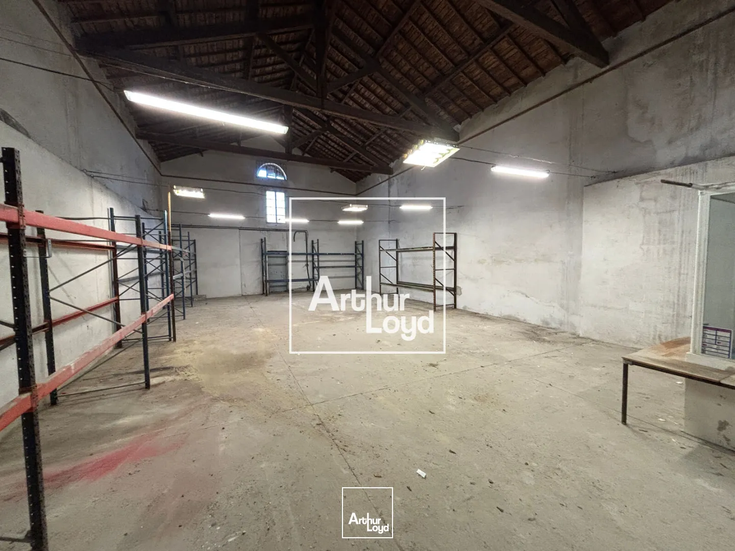 Locaux d'activité & Entrepôts - Location - NIMES - 30900 - 216-216 - 7726667