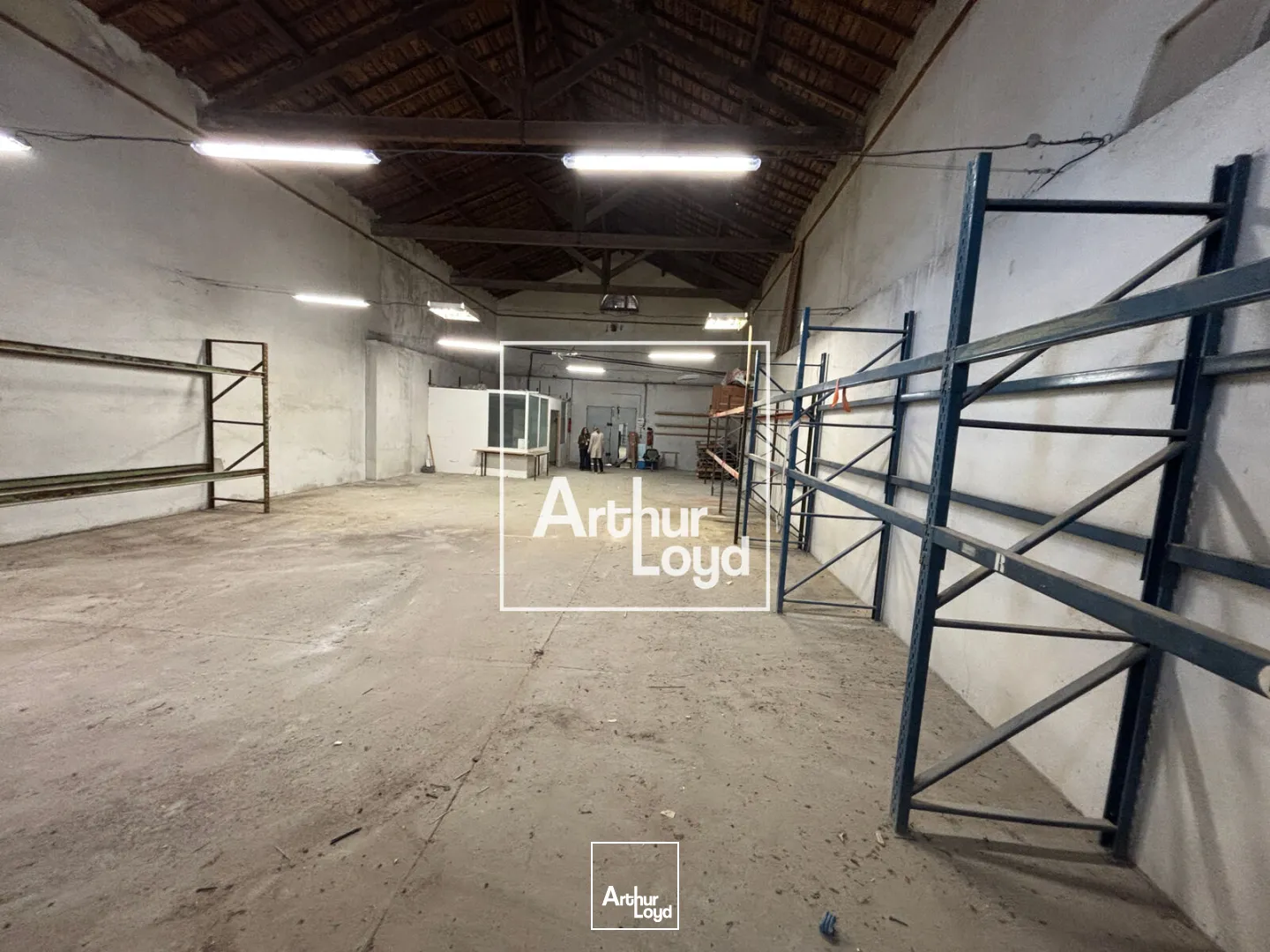 Locaux d'activité & Entrepôts - Location - NIMES - 30900 - 216-216 - 7726668