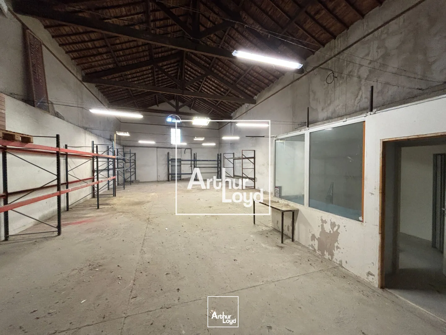 Locaux d'activité & Entrepôts - Location - NIMES - 30900 - 216-216 - 7726664