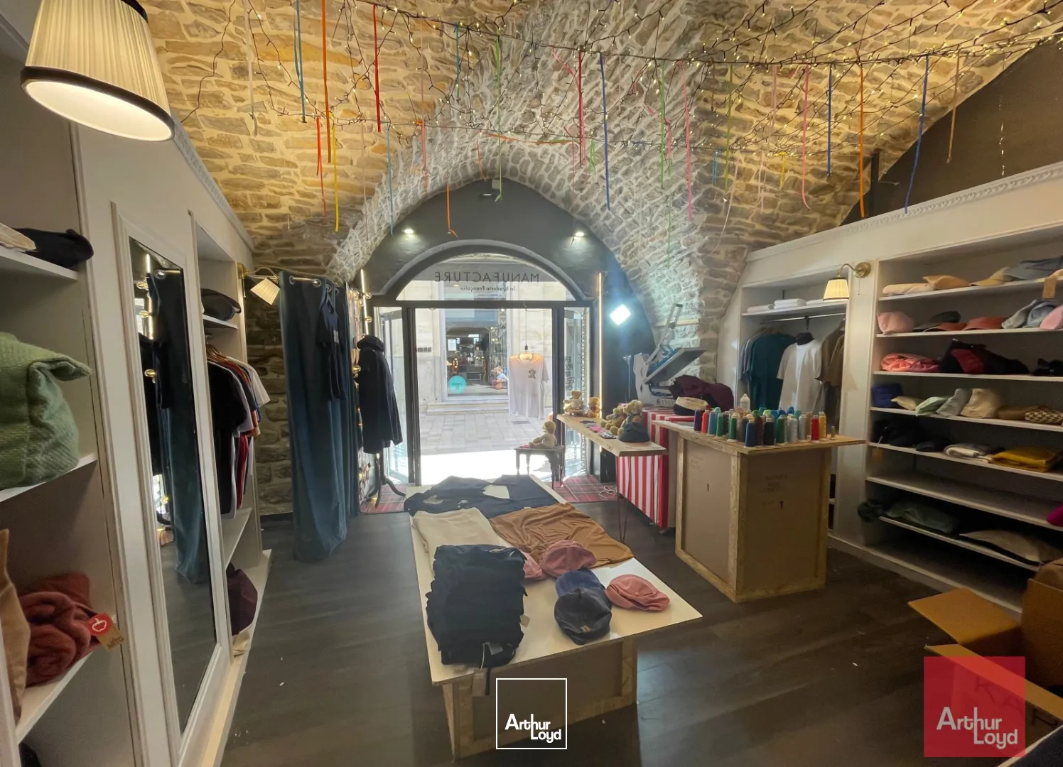 Locaux commerciaux - Location - NIMES - 30000 - 75-75 - 7726679