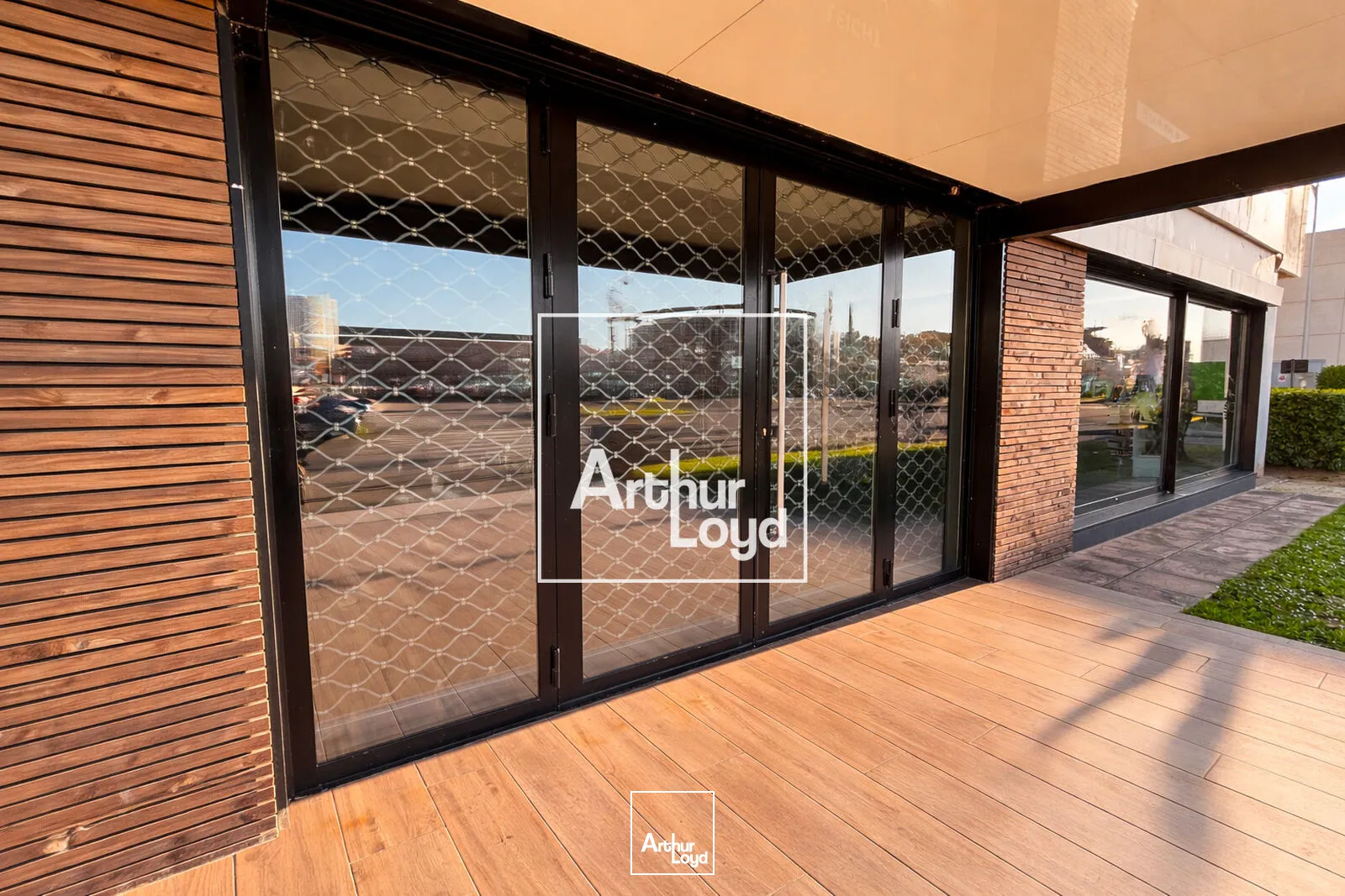 Locaux commerciaux - Location - NIMES - 30900 - 222-222 - 7726699