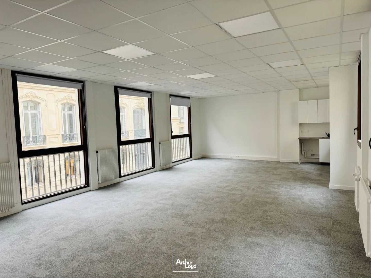 Bureaux - Location - PARIS - 75016 - 67-67 - 7726834