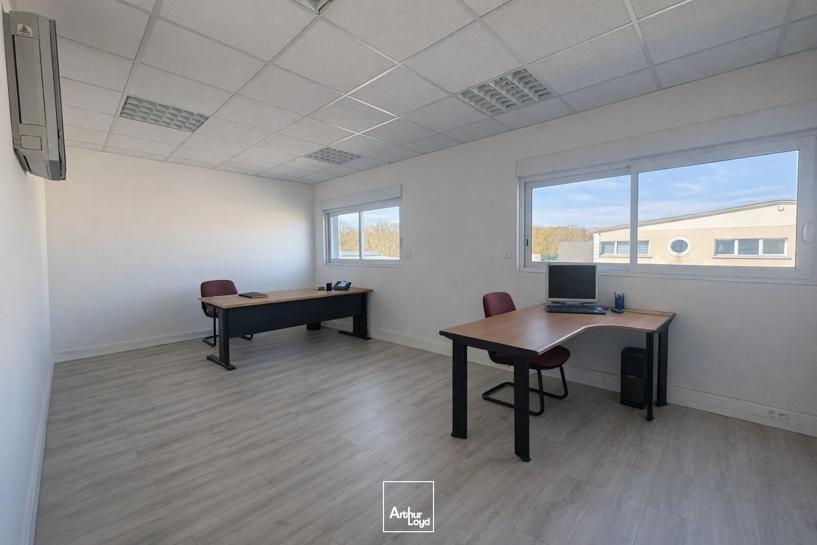 Locaux d'activité & Entrepôts - Location - SARAN - 45770 - 988.74-988.74 - 7726901