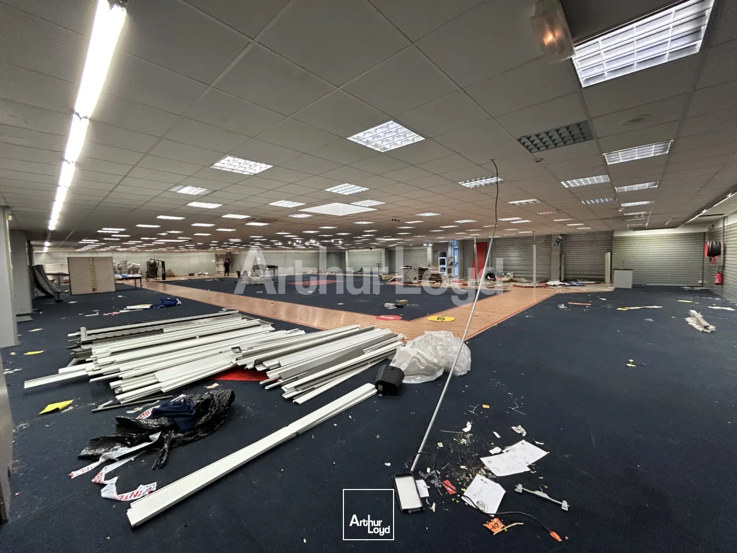 Locaux commerciaux - Location - BRUAY LA BUISSIERE - 62700 - 1102-1102 - 7726994