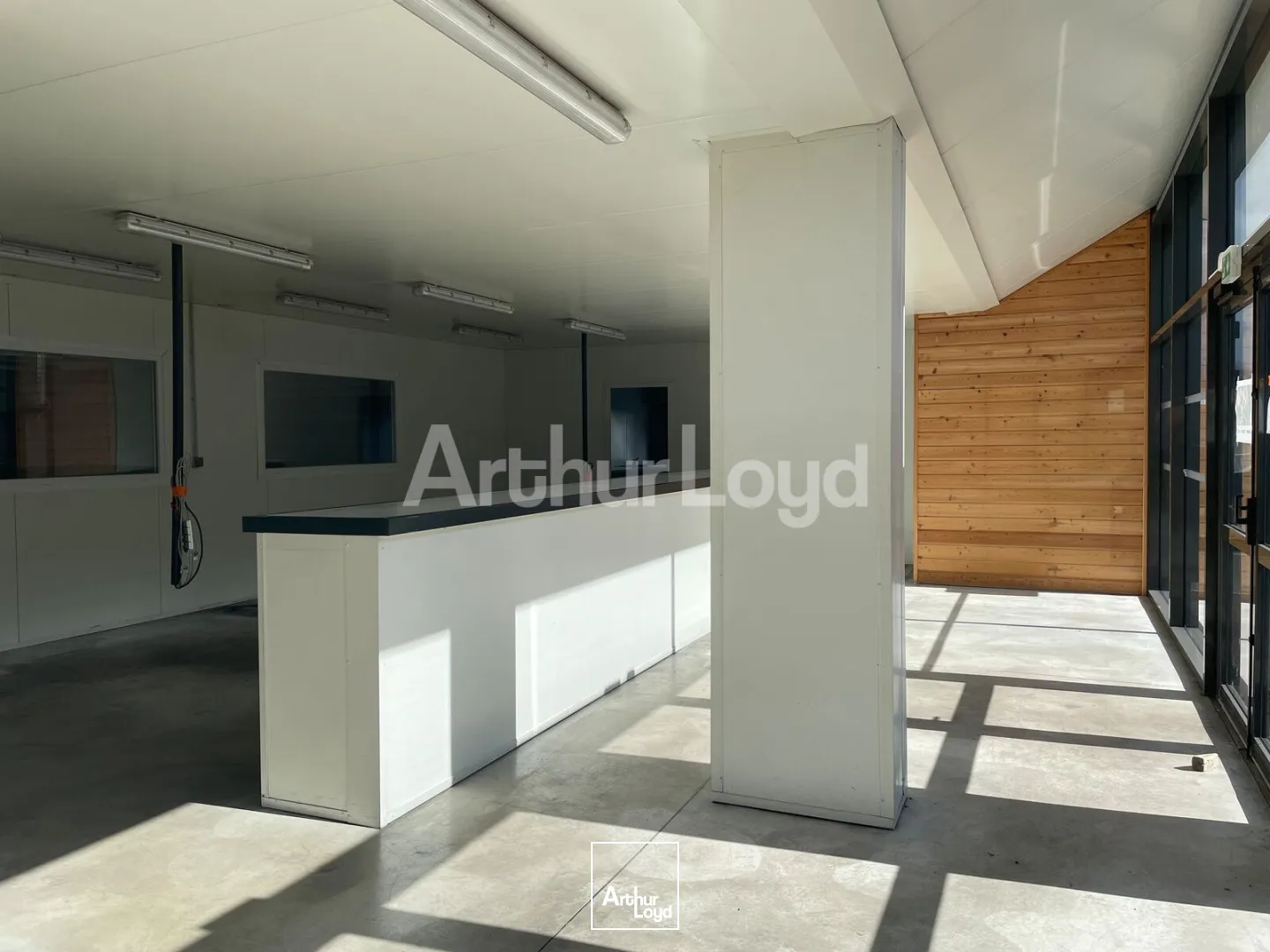 Bureaux - Location - LEULINGHEM - 62500 - 640-640 - 7727023