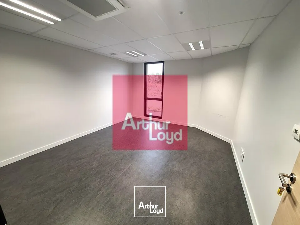 Bureaux - Location - CHÂTEL-GUYON - 63140 - 414-414 - 7727326