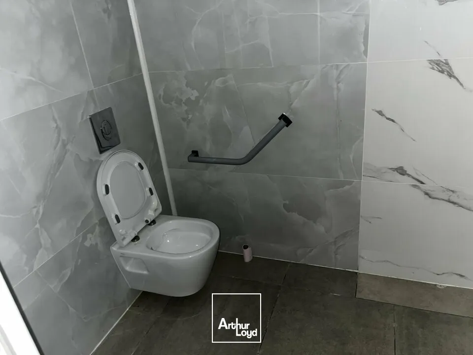 Locaux commerciaux - Location - COLMAR - 68000 - 137-137 - 7727349