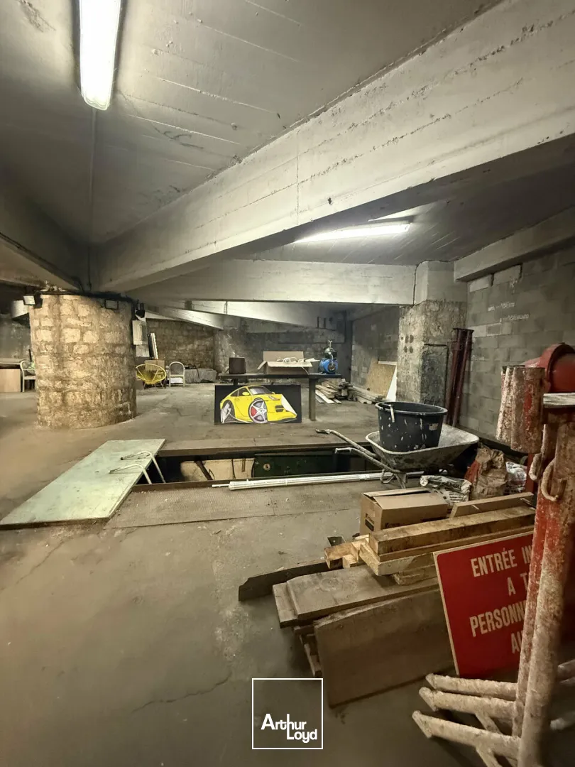 Locaux d'activité & Entrepôts - Location - BRIVE-LA-GAILLARDE - 19100 - 323-323 - 7727368