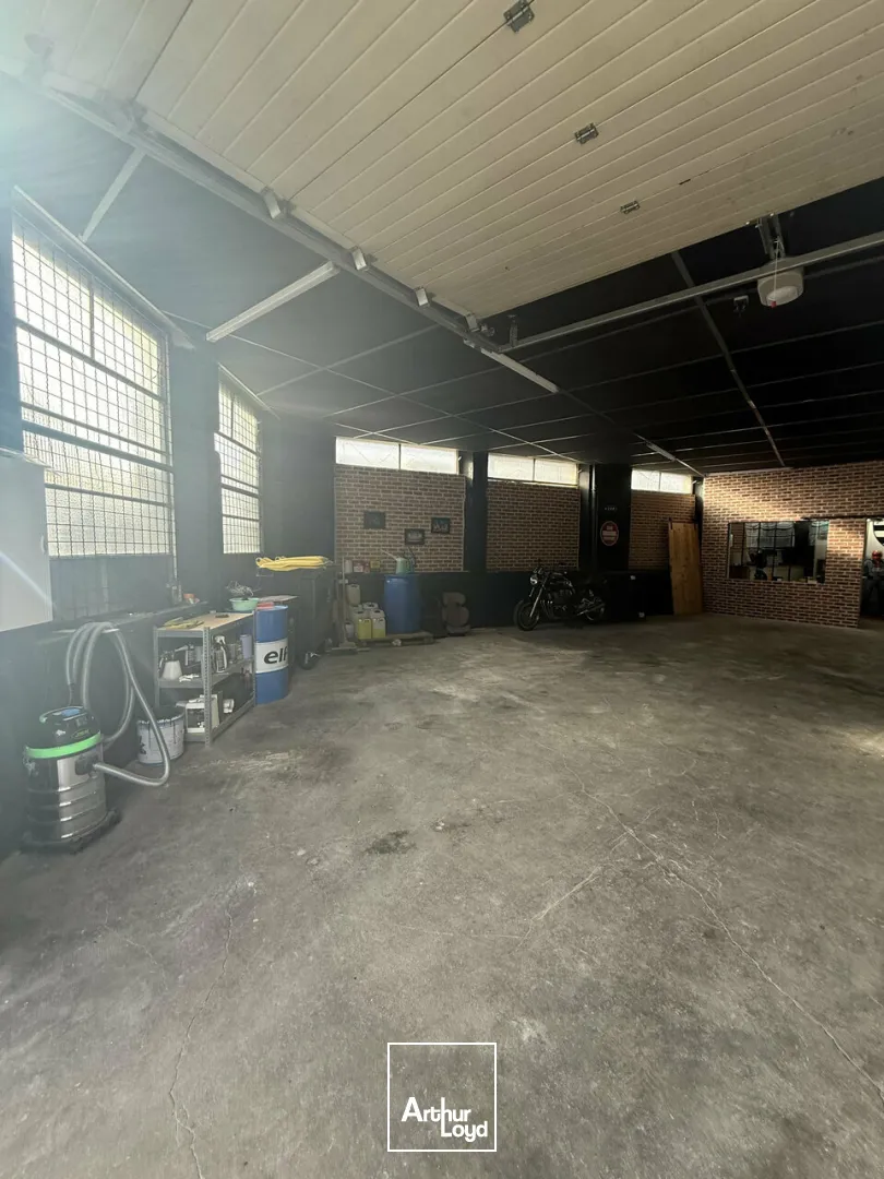 Locaux d'activité & Entrepôts - Location - BRIVE-LA-GAILLARDE - 19100 - 323-323 - 7727364