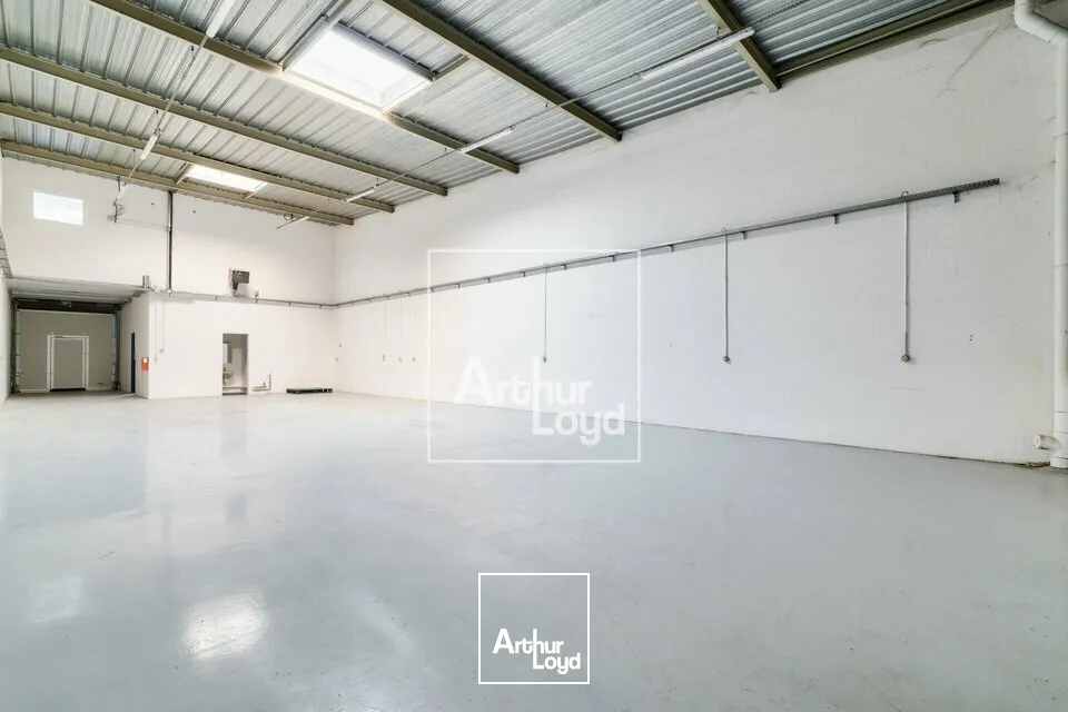 Locaux d'activité & Entrepôts - Location - CHILLY MAZARIN - 91380 - 279-837 - 7727400