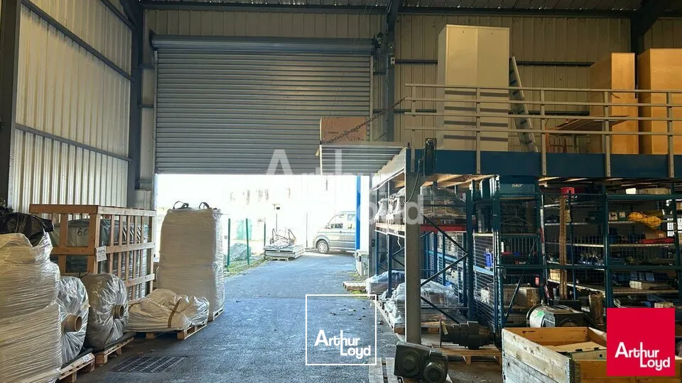 Locaux d'activité & Entrepôts - Vente - LA CHAUSSEE SAINT VICTOR - 41260 - 1350-1350 - 7727468