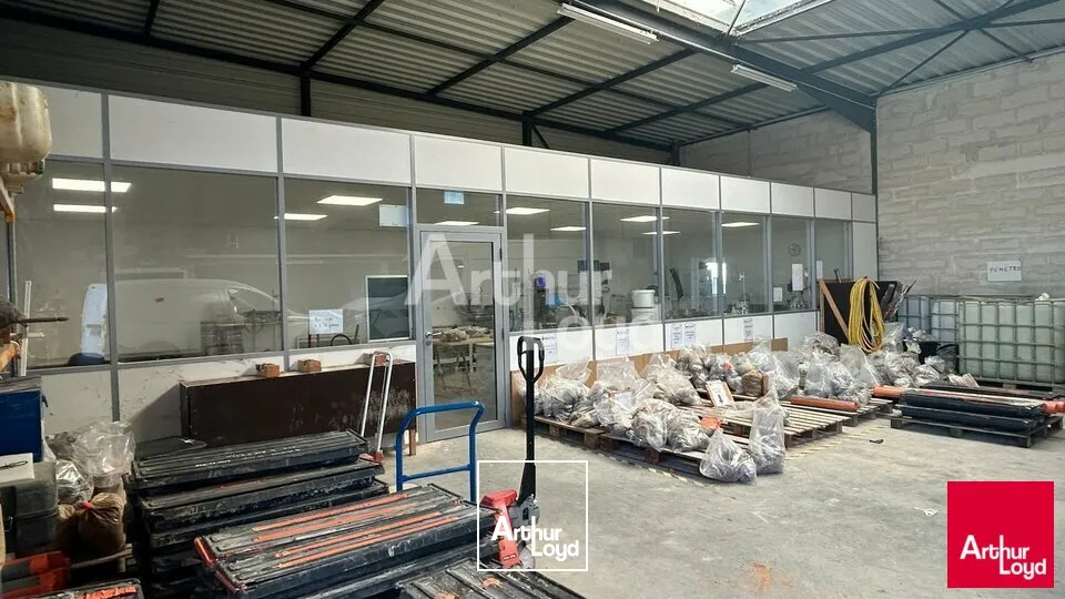 Locaux d'activité & Entrepôts - Vente - SAINT DENIS SUR LOIRE - 41000 - 525-525 - 7727476