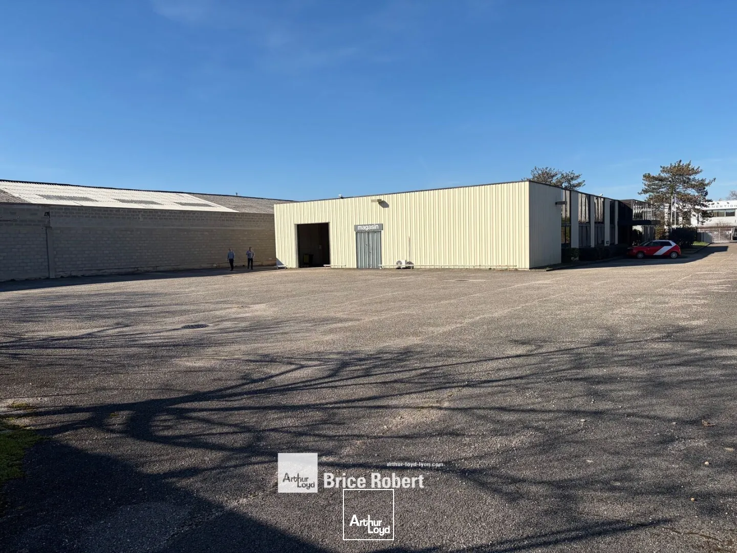 Locaux d'activité & Entrepôts - Location - VAULX EN VELIN - 69120 - 650-650 - 7728076