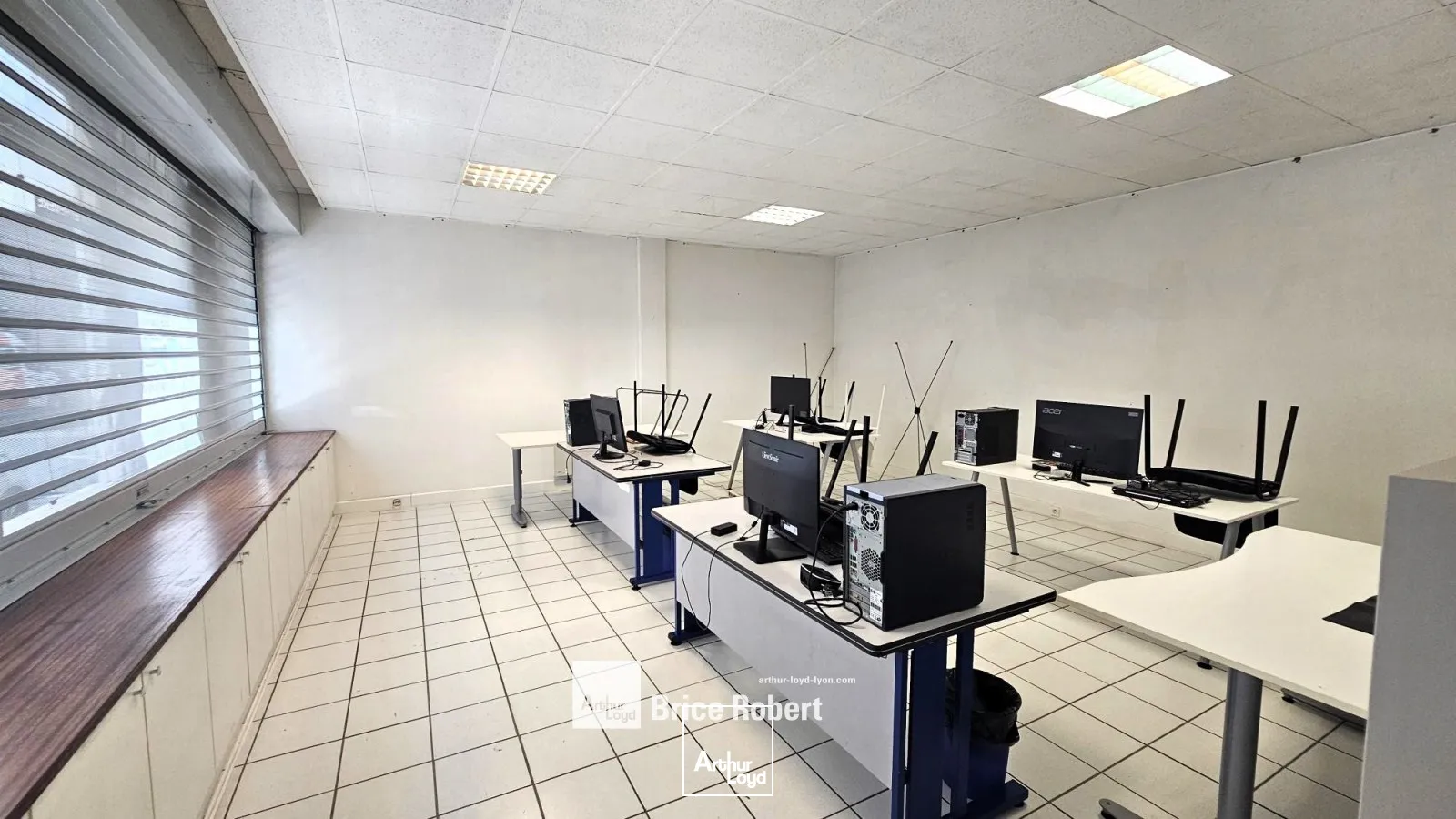 Bureaux - Location - LYON - 69006 - 120-120 - 7728083
