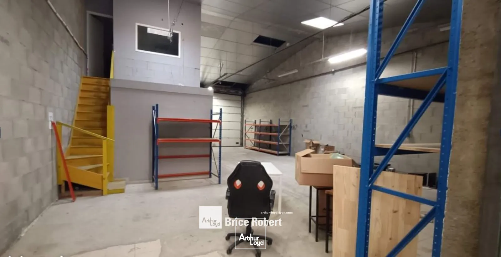 Locaux d'activité & Entrepôts - Location - SAINT GENIS LAVAL - 69230 - 650-650 - 7728090