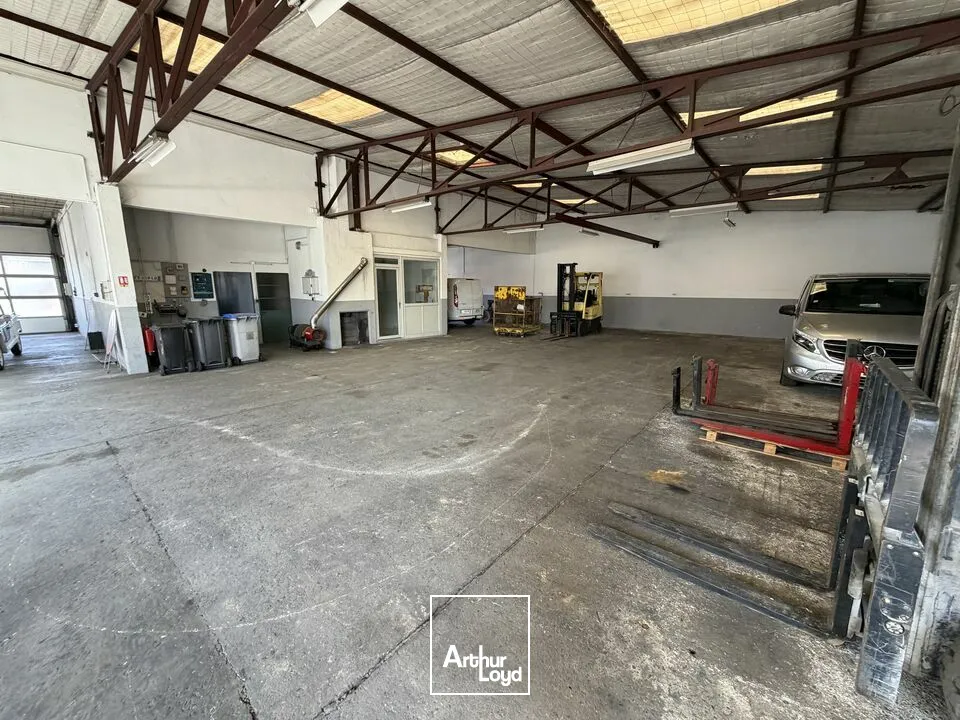 Locaux d'activité & Entrepôts - Location - VALENCE - 26000 - 332-332 - 7728205