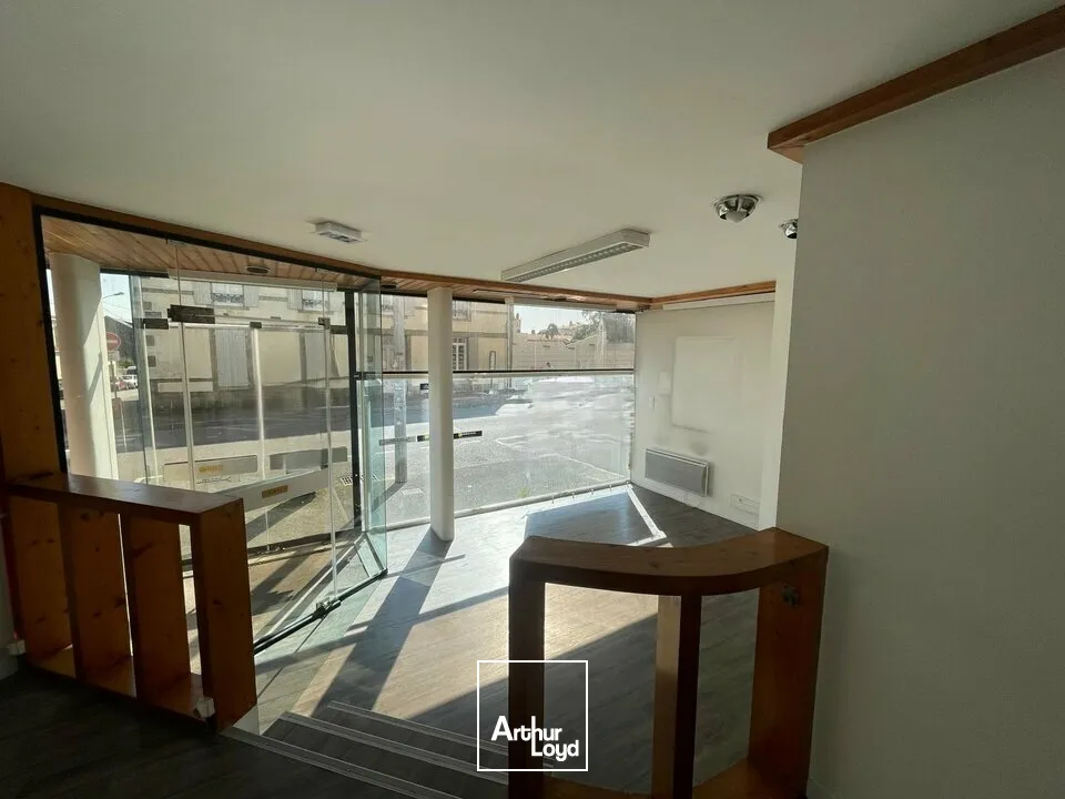 Locaux commerciaux - Location - LA ROCHE-SUR-YON - 85000 - 75-75 - 7728266