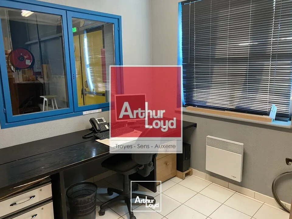 Locaux d'activité & Entrepôts - Vente - PINEY - 10220 - 6022-6022 - 7728303