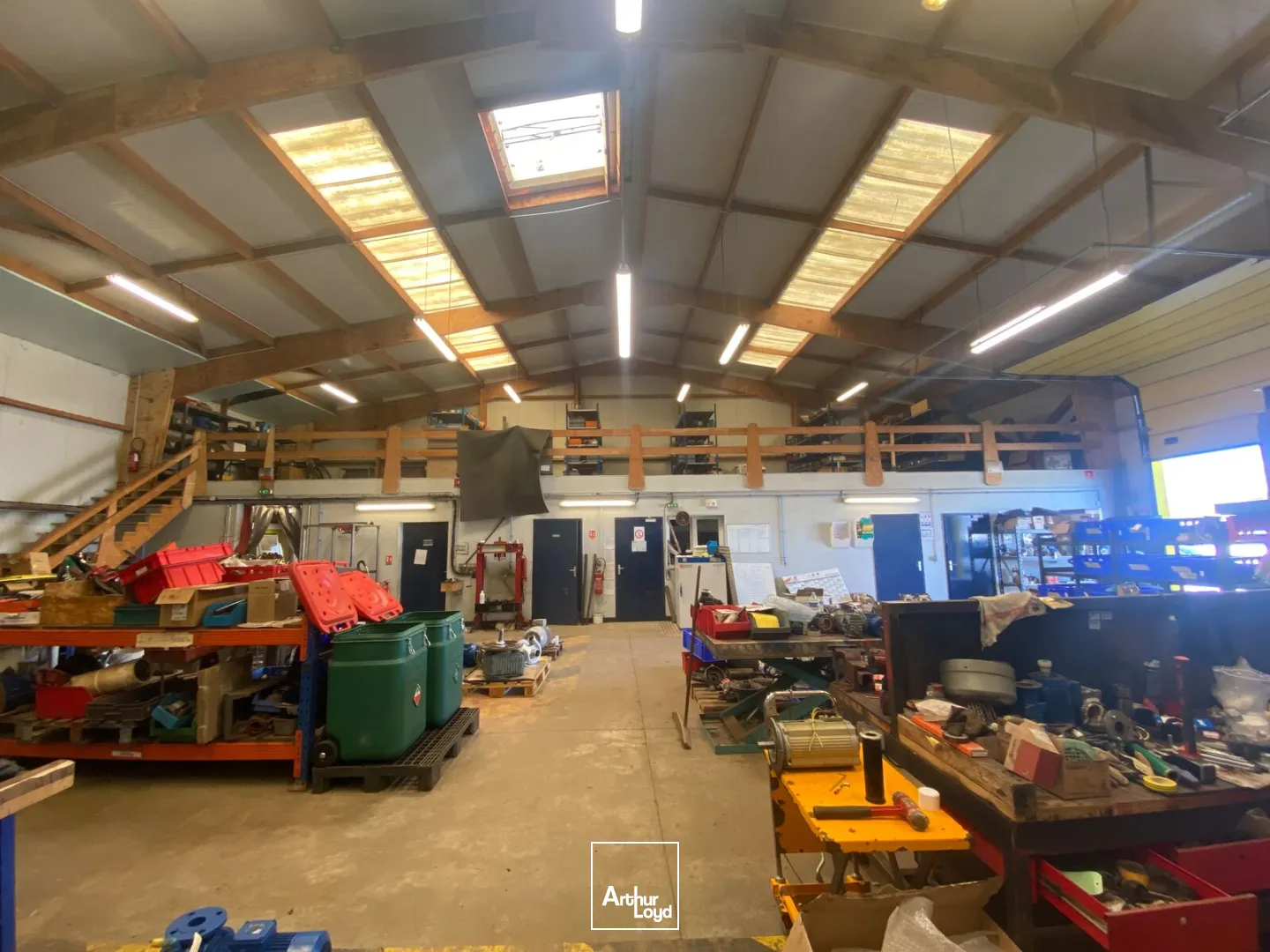 Locaux d'activité & Entrepôts - Location - CAUDAN - 56850 - 180-180 - 7728422