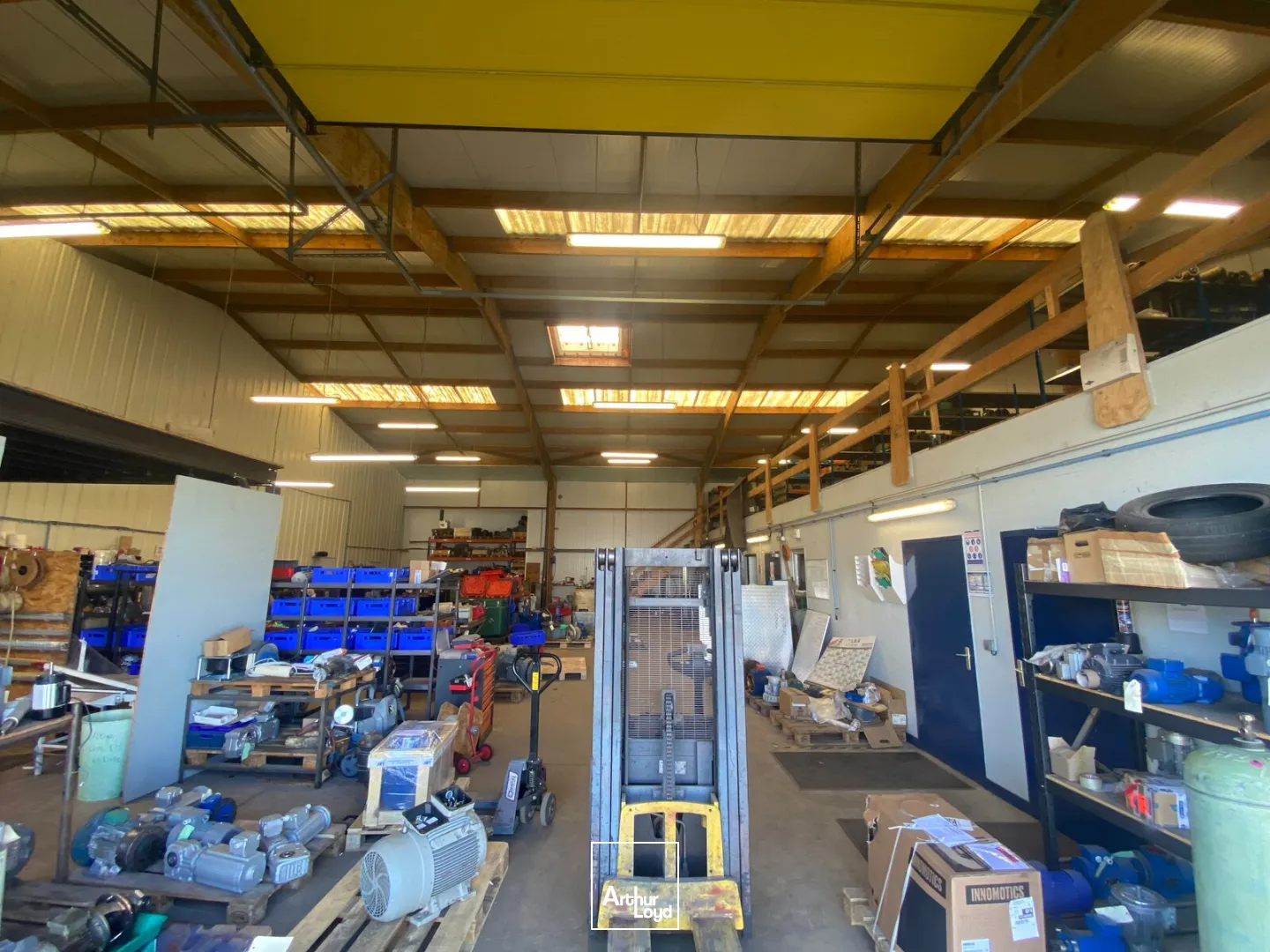 Locaux d'activité & Entrepôts - Location - CAUDAN - 56850 - 180-180 - 7728431