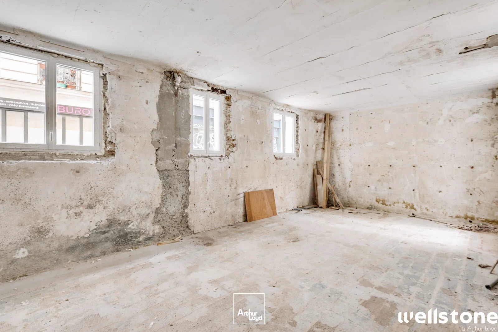 Bureaux - Vente - PARIS - 75018 - 99.35-99.35 - 7728572