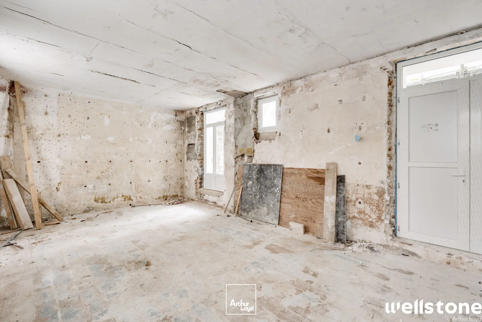 Bureaux - Vente - PARIS - 75018 - 99.35-99.35 - 7728573