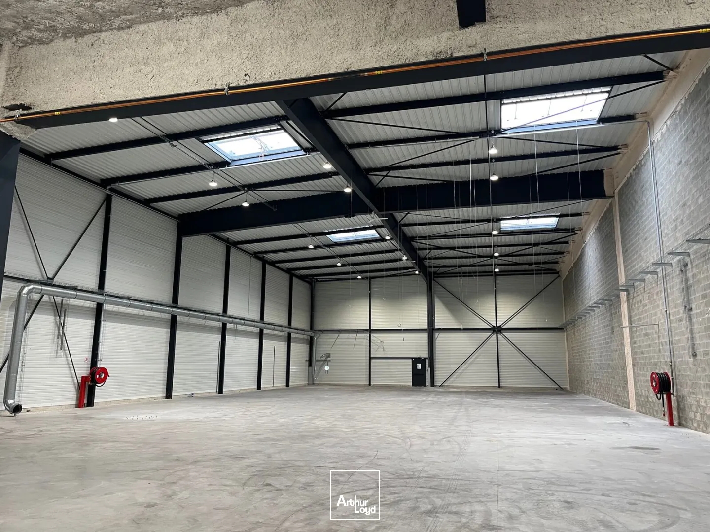 Locaux d'activité & Entrepôts - Location - SAINT OUEN L'AUMONE - 95310 - 1211-2422 - 7728673