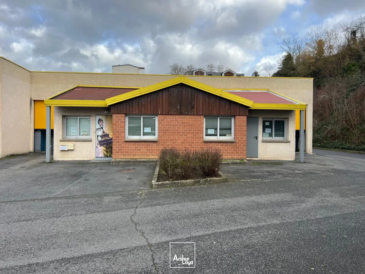 Locaux d'activité & Entrepôts - Vente - BEAUMONT SUR OISE - 95260 - 410-410 - 7728684