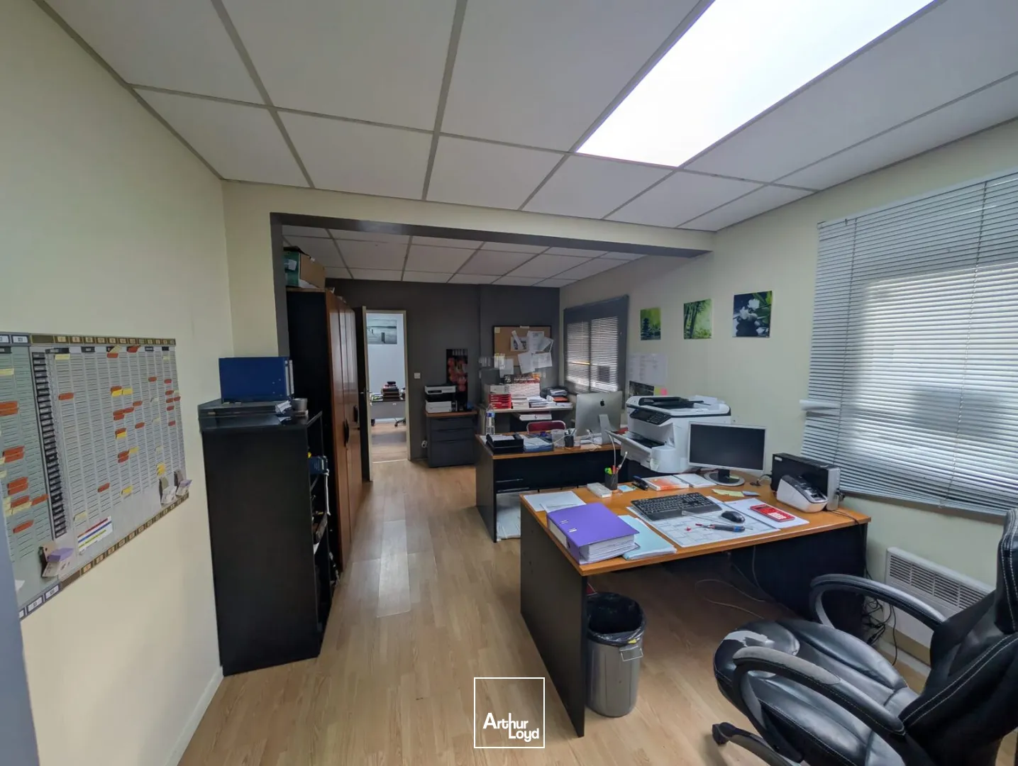 Locaux d'activité & Entrepôts - Vente - BEAUMONT SUR OISE - 95260 - 410-410 - 7728689