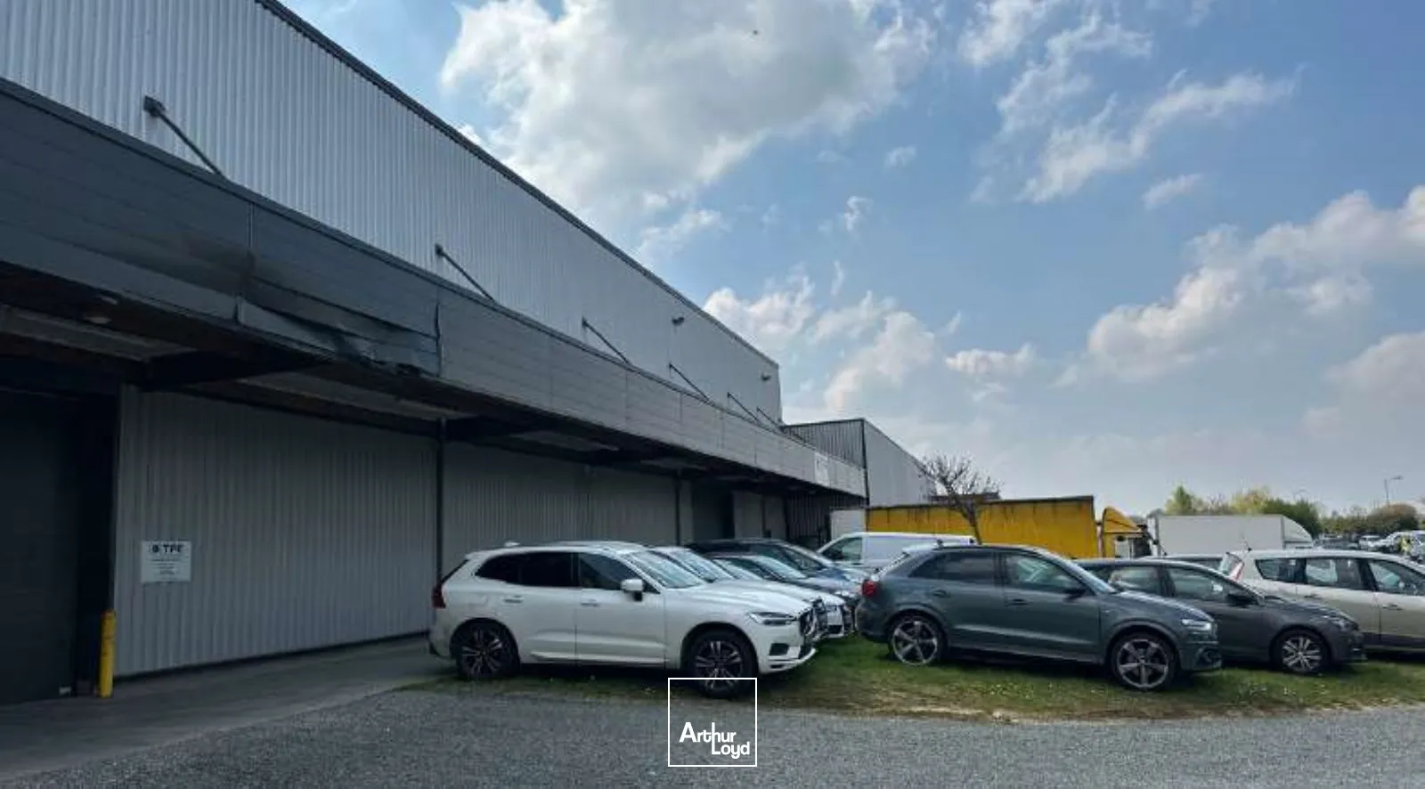 Locaux d'activité & Entrepôts - Location - LOUVRES - 95380 - 3374-3374 - 7728752