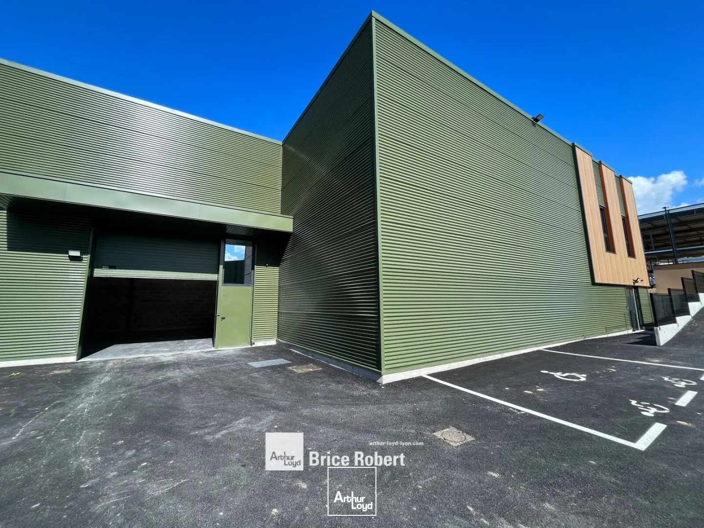 Locaux d'activité & Entrepôts - Location - THURINS - 69510 - 547-547 - 7728968