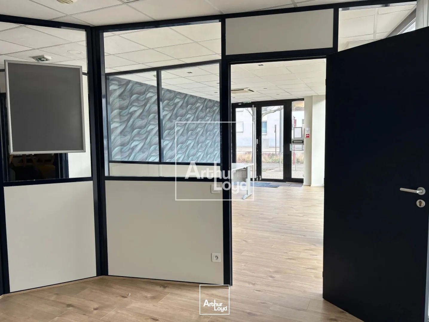 Bureaux - Location - ECHIROLLES - 38130 - 110-334 - 7730696