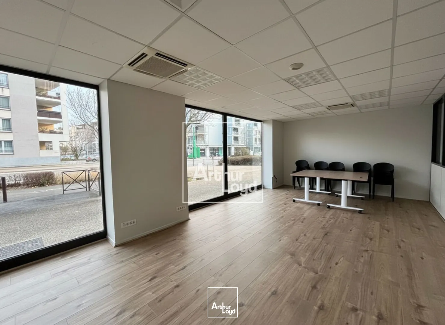 Bureaux - Location - ECHIROLLES - 38130 - 110-334 - 7730689