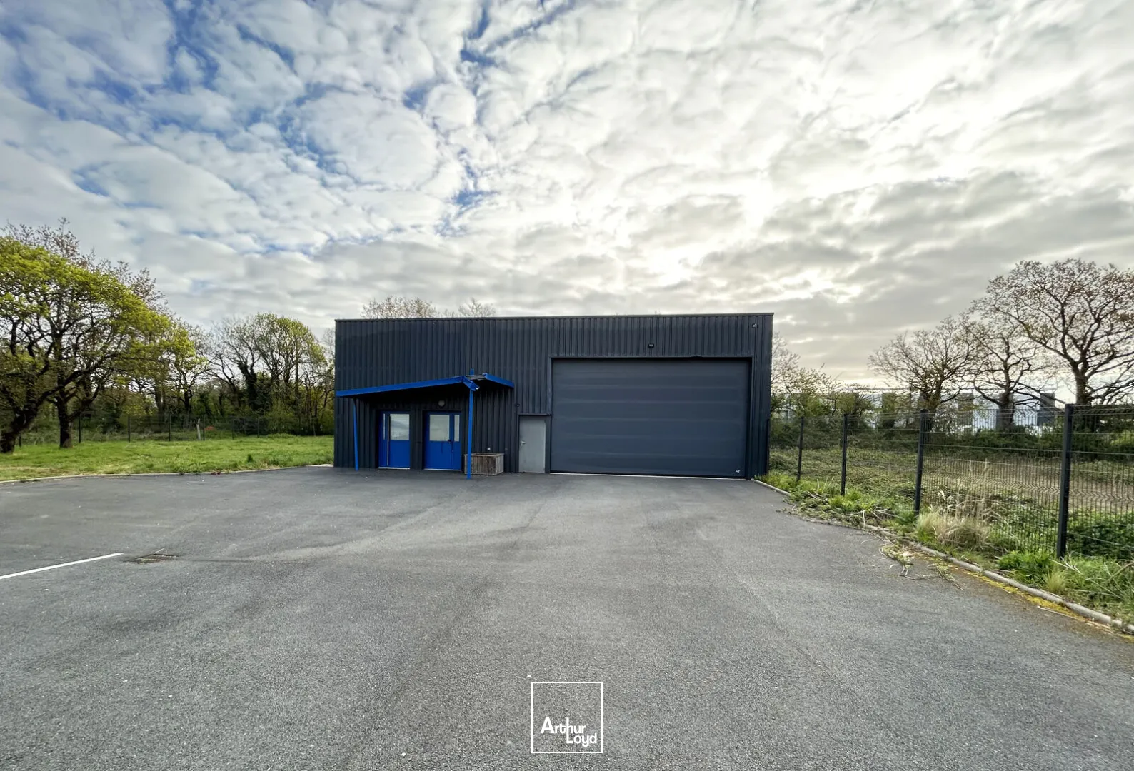 Locaux d'activité & Entrepôts - Location - REZE - 44400 - 183-183 - 7730788