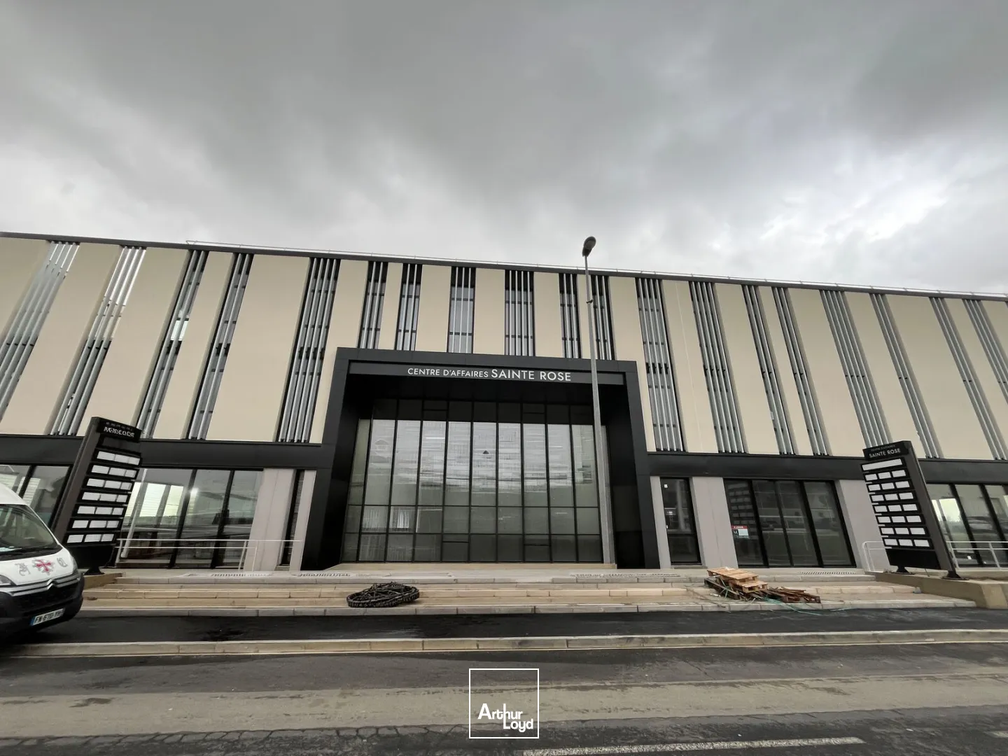 Locaux commerciaux - Location - NARBONNE - 11100 - 151-151 - 7730812