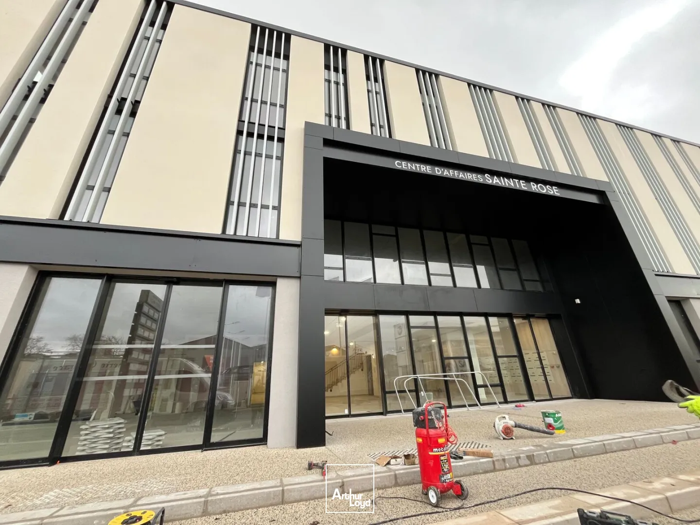 Locaux commerciaux - Location - NARBONNE - 11100 - 151-151 - 7730813