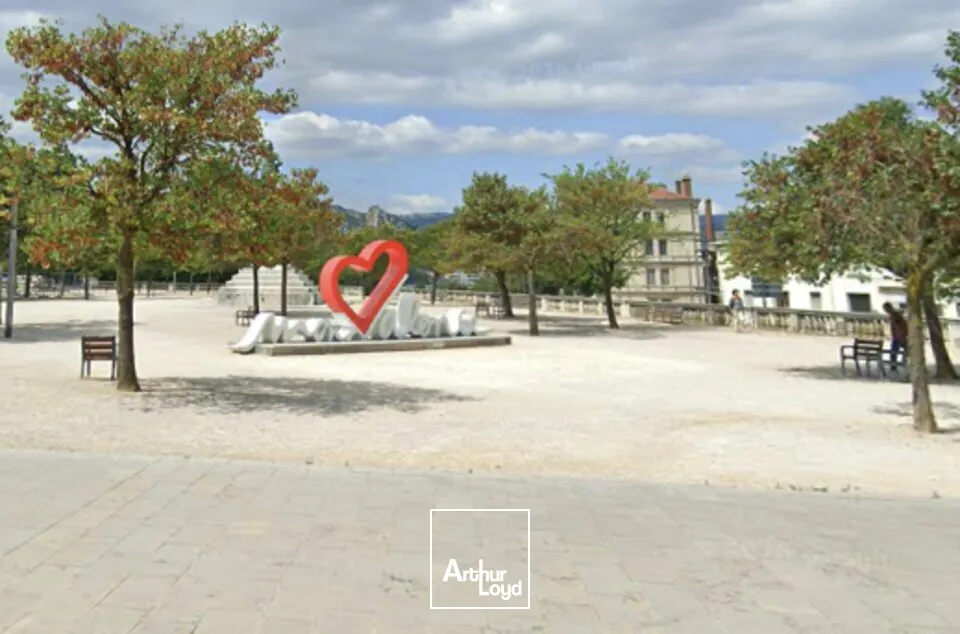 Locaux commerciaux - Location - VALENCE - 26000 - 141-141 - 7731128