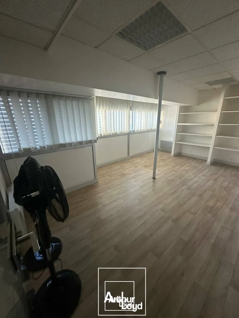 Bureaux - Vente - BRIVE-LA-GAILLARDE - 19100 - 186-186 - 7731233